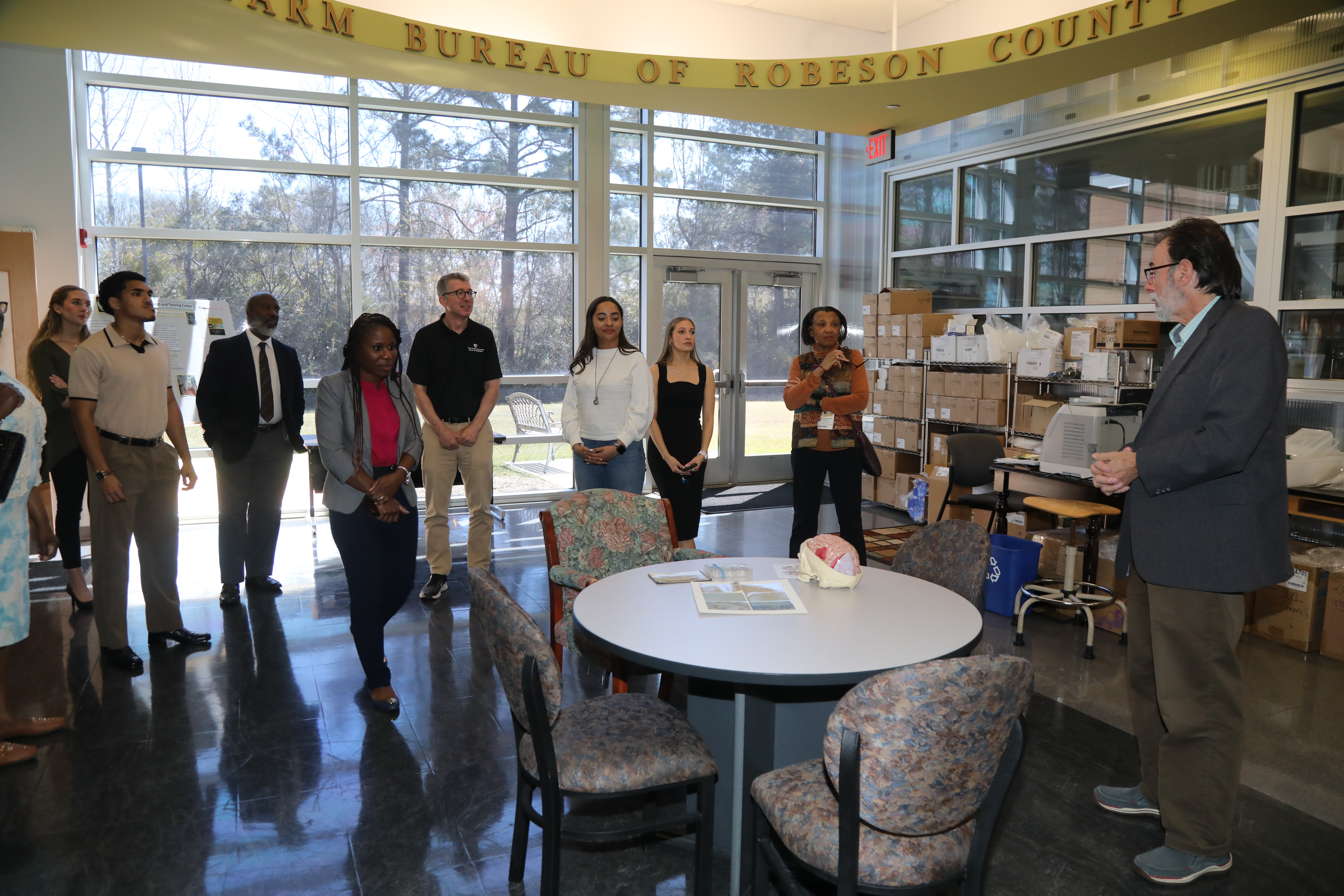 Wake Forest School of Medicine faculty tour Dr. Ben Bahr’s&nbsp;Alzheimer's Disease Research Lab.