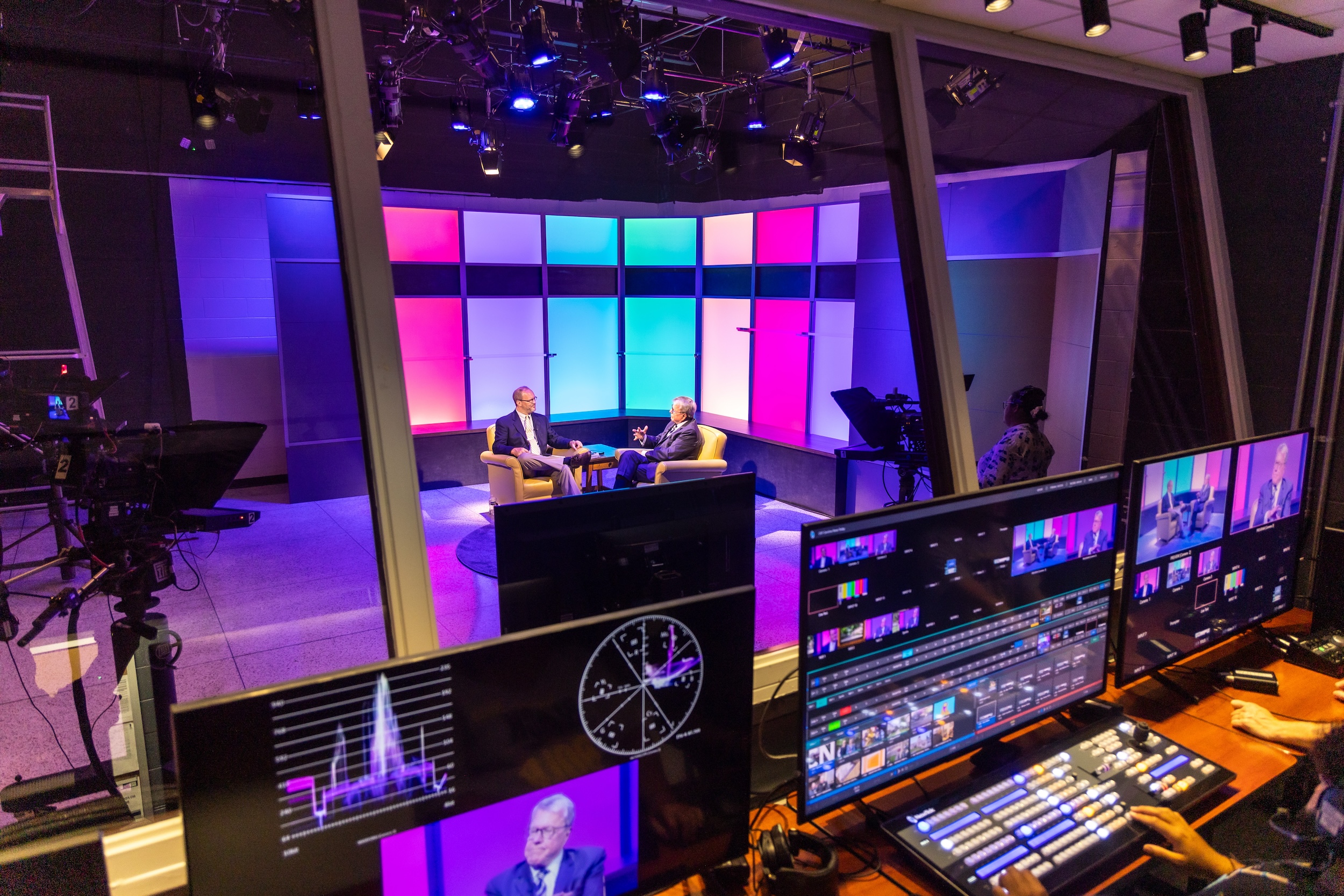 mass comm studio