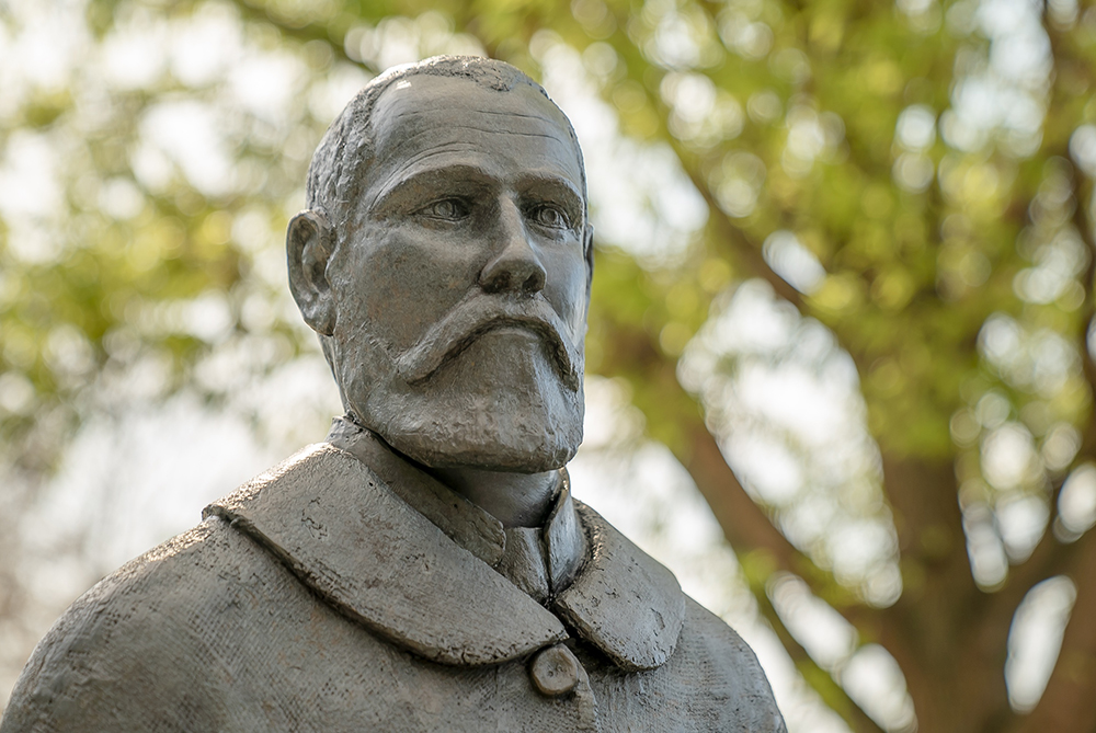 Hamilton McMillan Statue