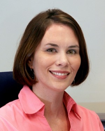 Dena Bolles, headshot