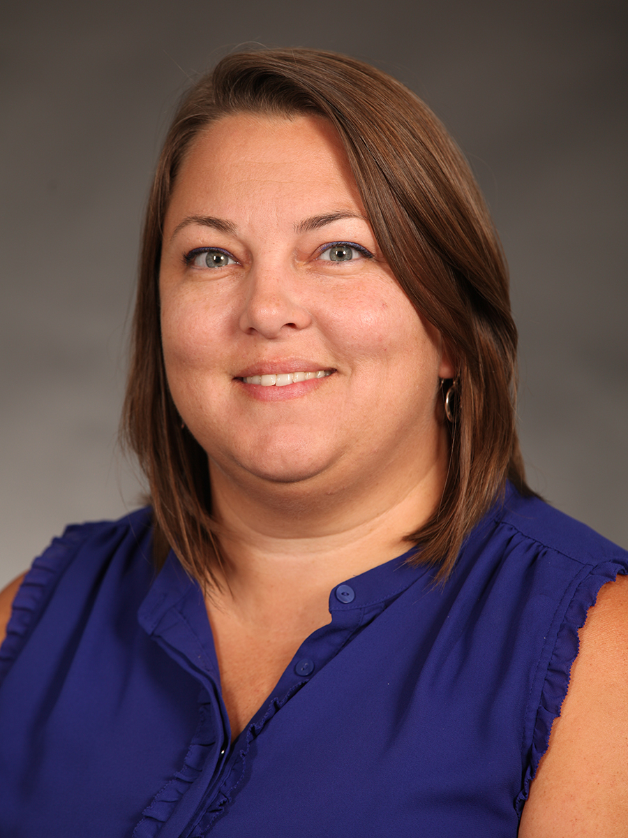 Chrisha Dolan, headshot