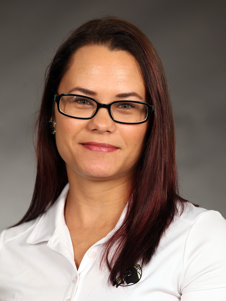 Craiganna Clark Ellis, headshot