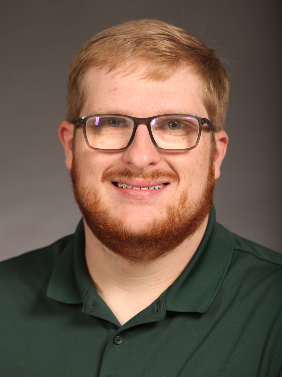 Travis Moffitt, headshot