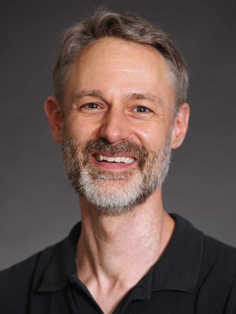 Eric Mosser, headshot