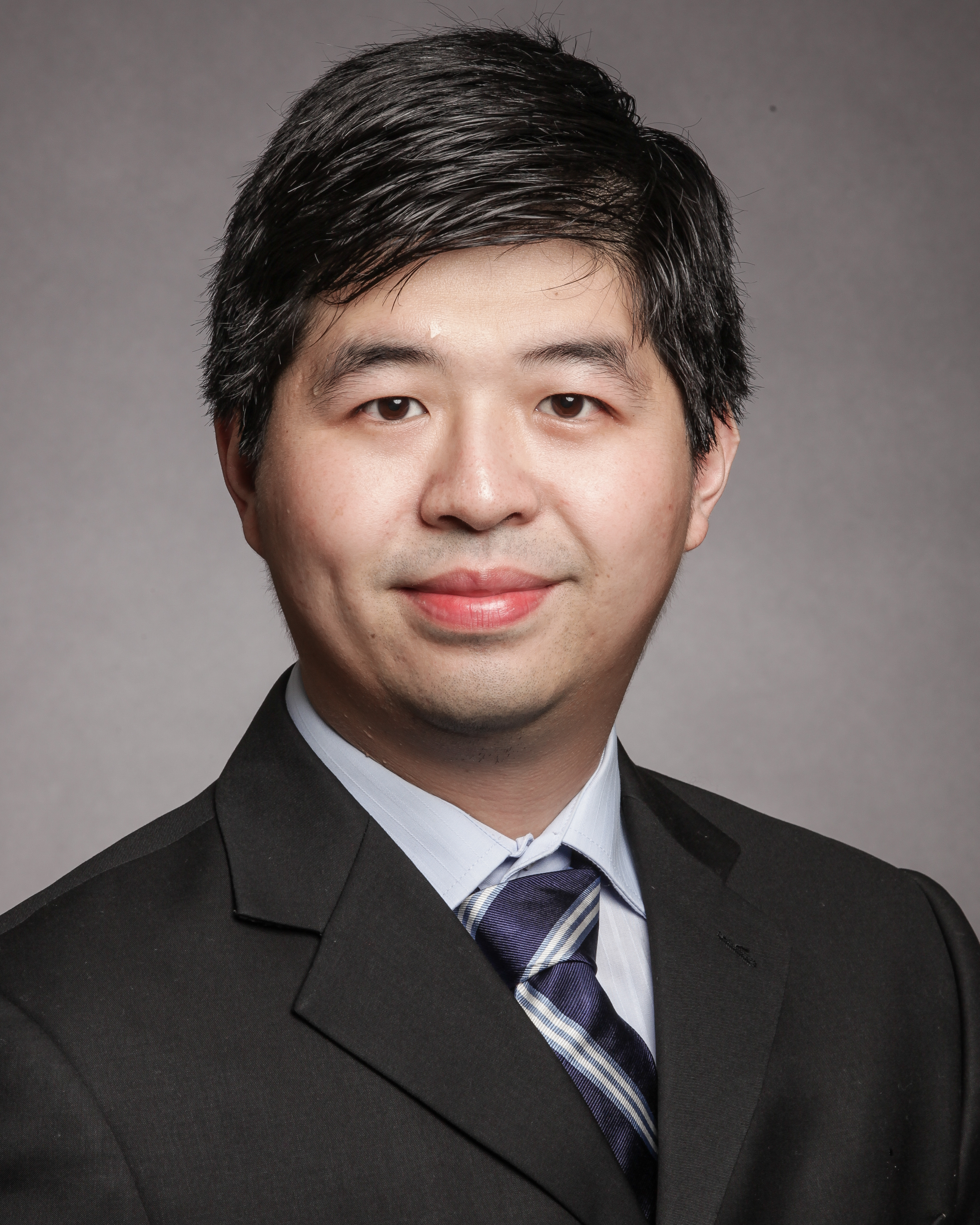 Chuanhui Xiong, headshot