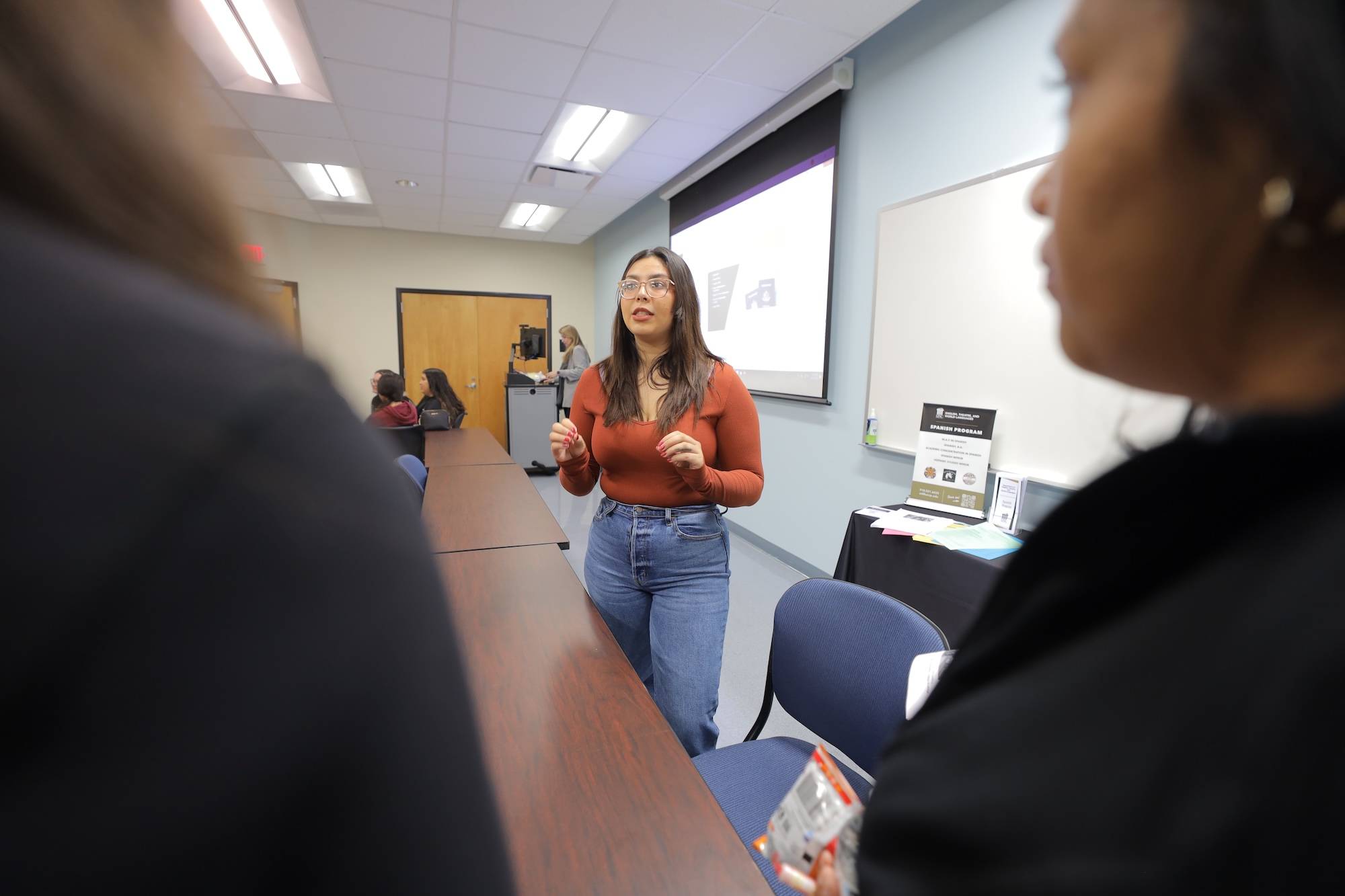 spanish UNCP students in class