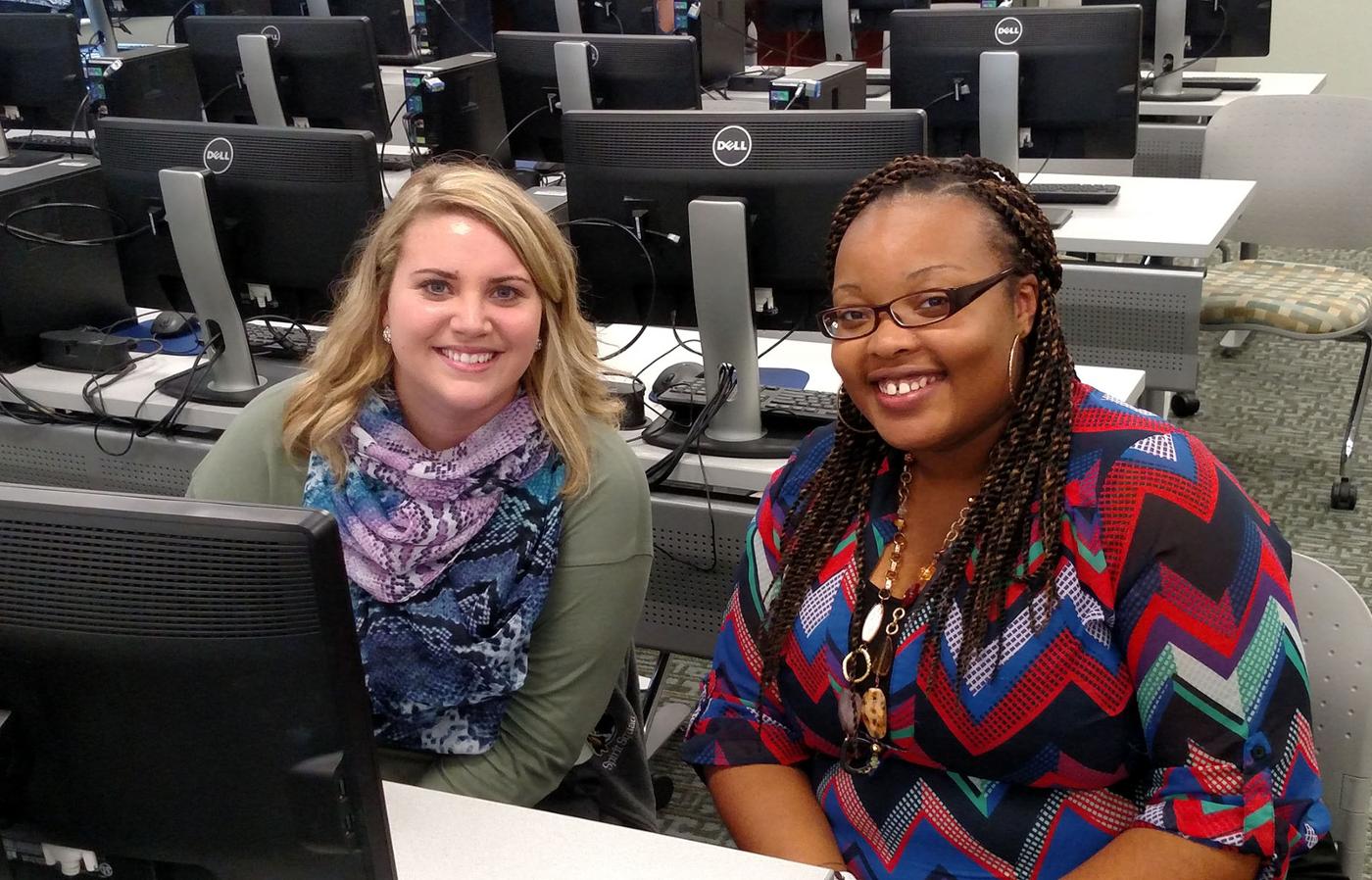 students in computer lab at UNCP