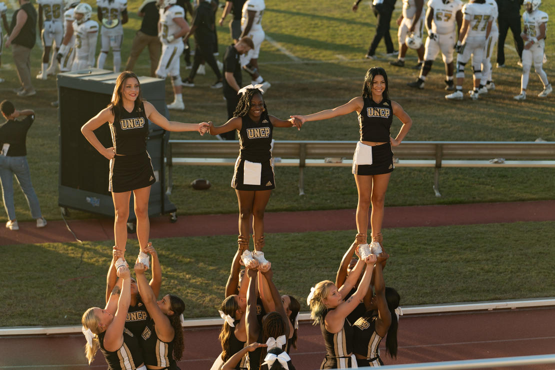 UNCP Cheerleaders