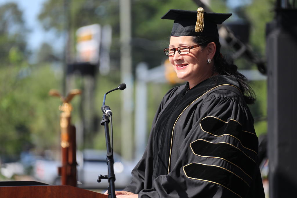 Keynote speaker Sheila Cummings offers remarks during 2021 Spring Commencement