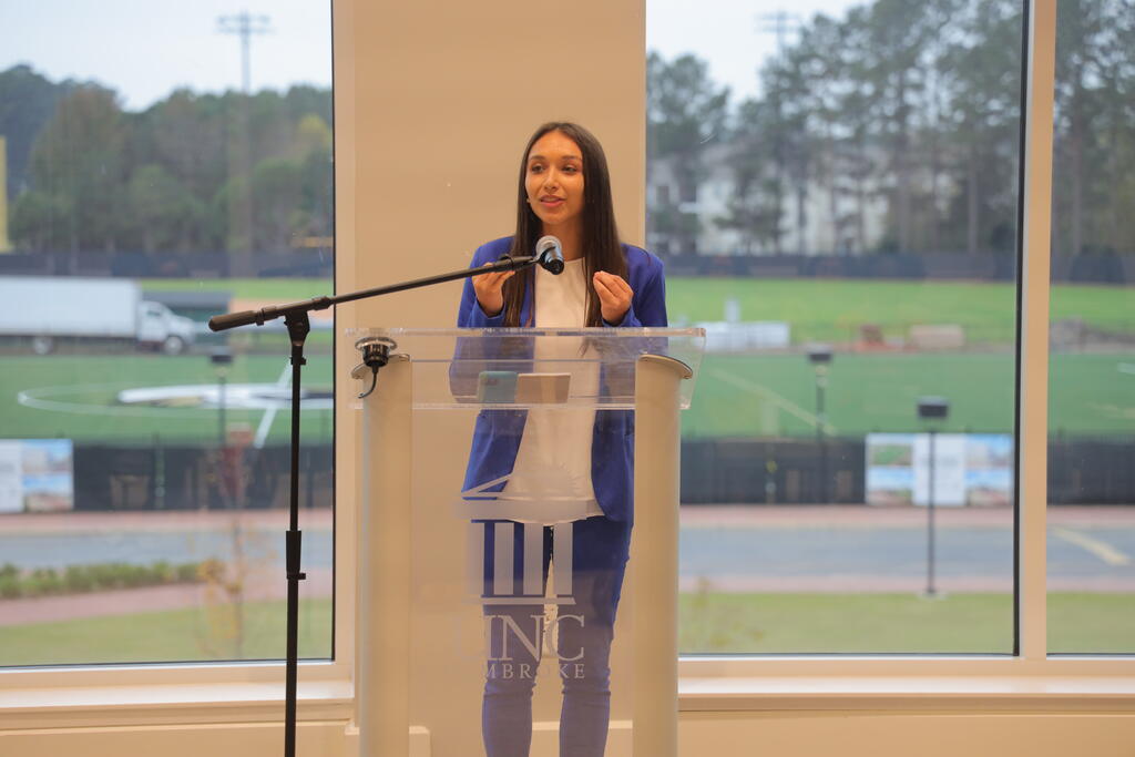 Junior business major Nelysa Rosario delivers her winning pitch