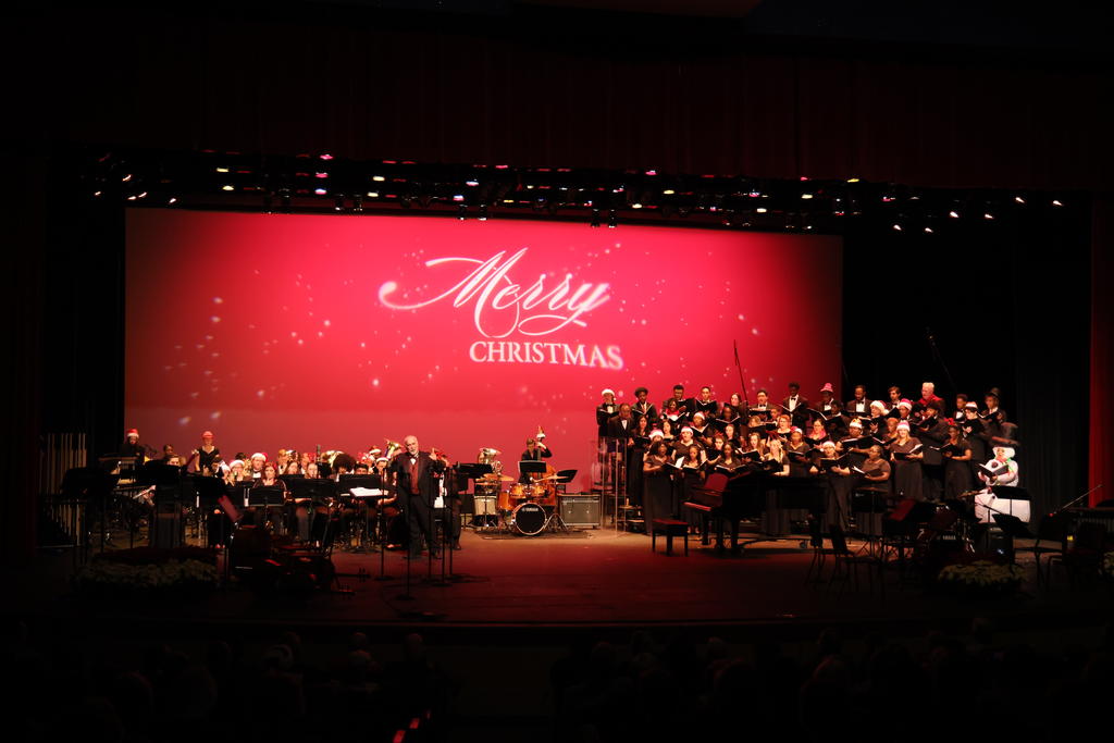 16th annual Holiday Extravaganza returns to GPAC on December 5